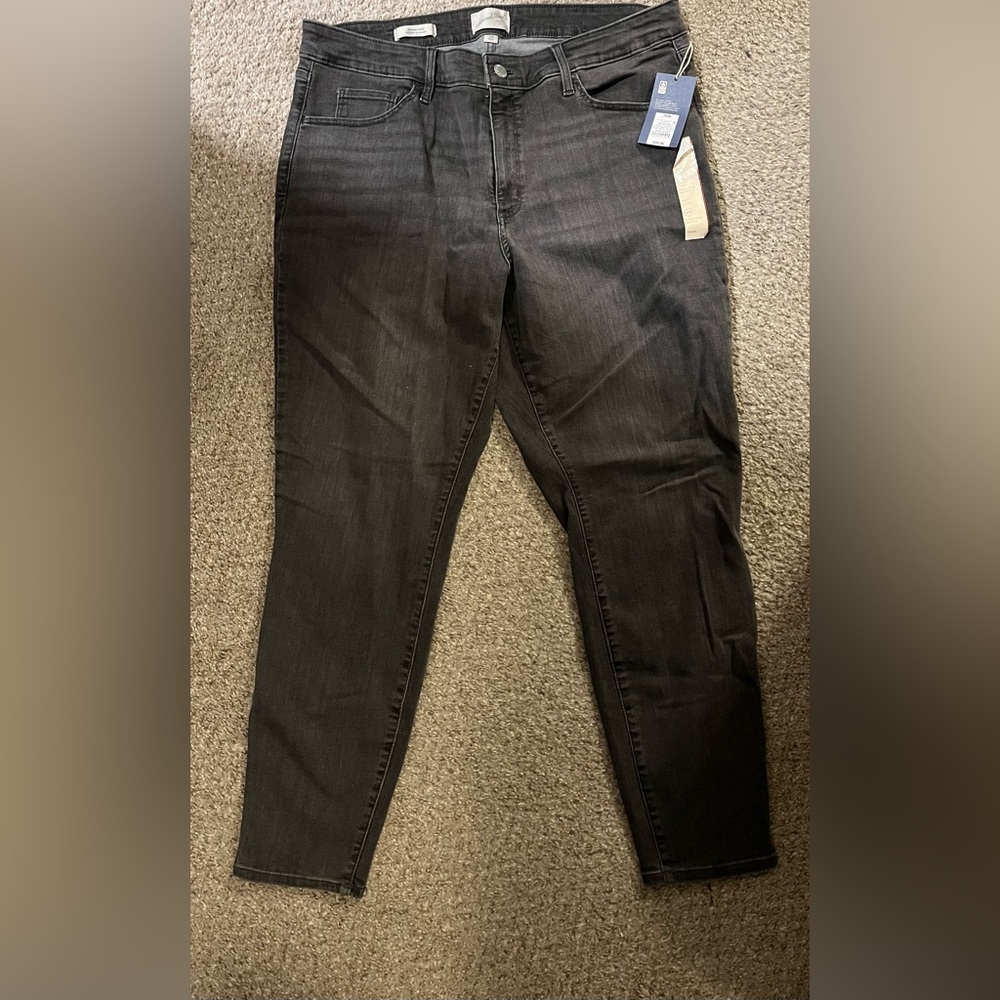 Universal Thread Black High Rise Skinny Jeans